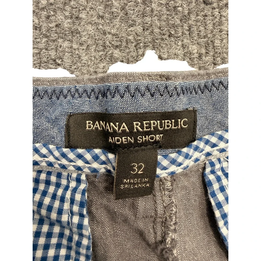 Banana Republic Aiden Short Mens 32 Grey Cotton Chambray‎ Slim Fit Casual Shorts